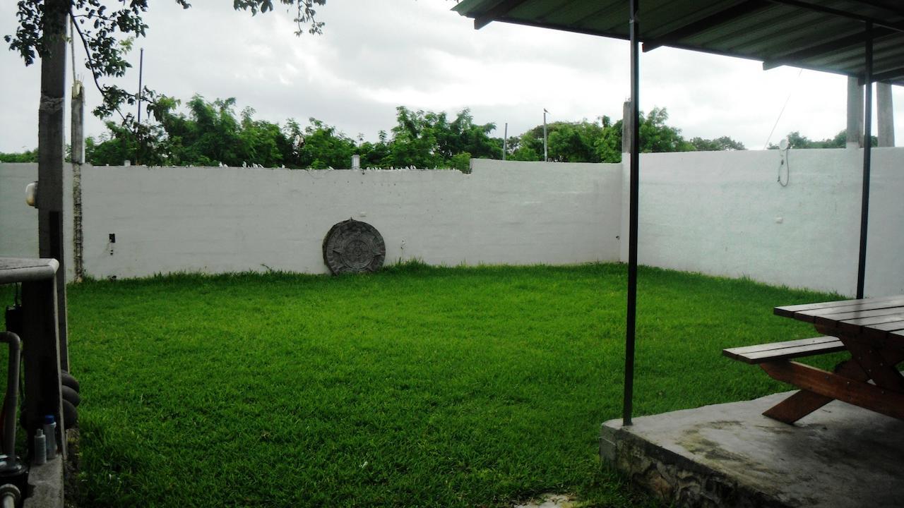 Hotel Cuarto Camino Playa Del Carmen Exterior photo
